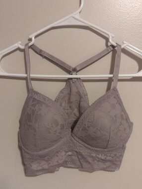 Victoria's Secret Lace Bralette in Light Taupe